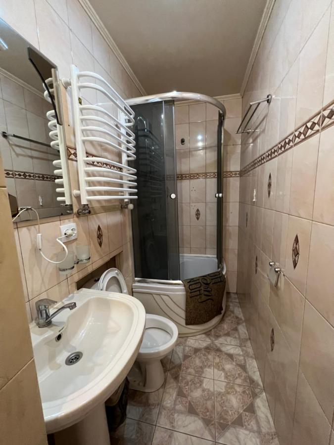 10 Kotliarska Moisha House Apartamento Lviv Exterior foto