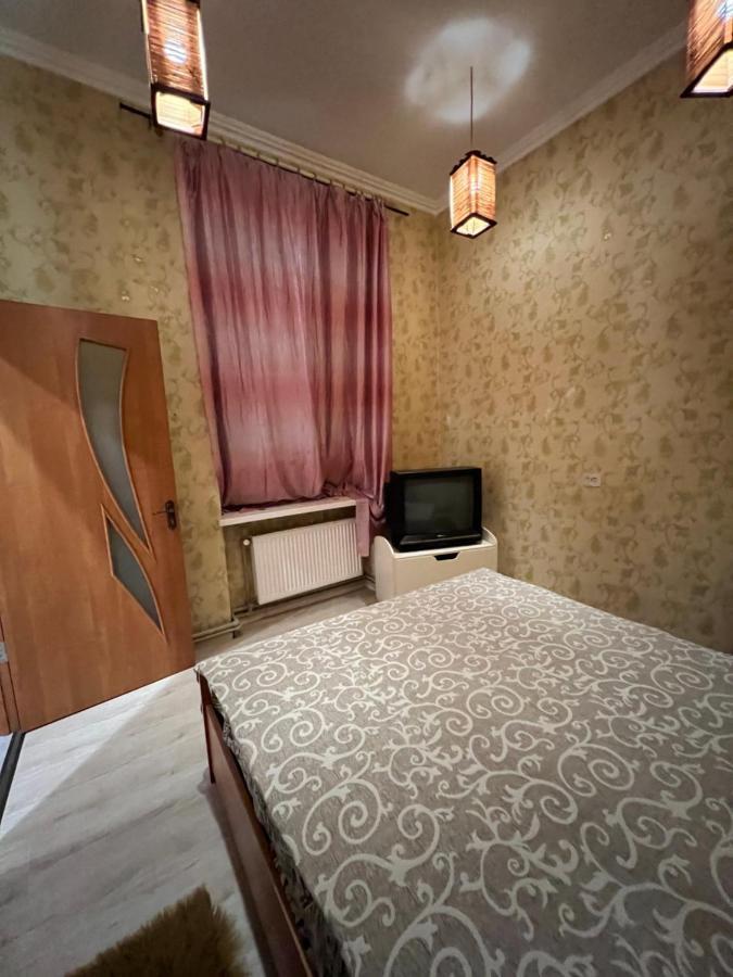 10 Kotliarska Moisha House Apartamento Lviv Exterior foto