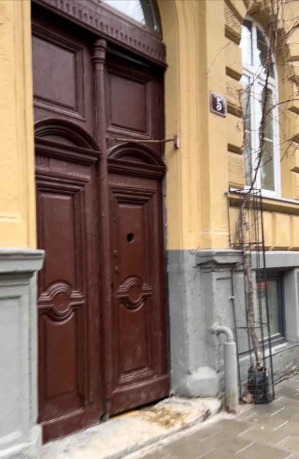 10 Kotliarska Moisha House Apartamento Lviv Exterior foto